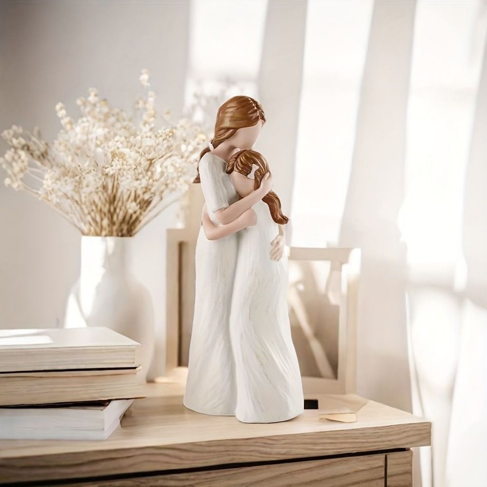 Art And Craft For Mother'S Day - Hand-Painte Mother And Daughter Statue Elegant